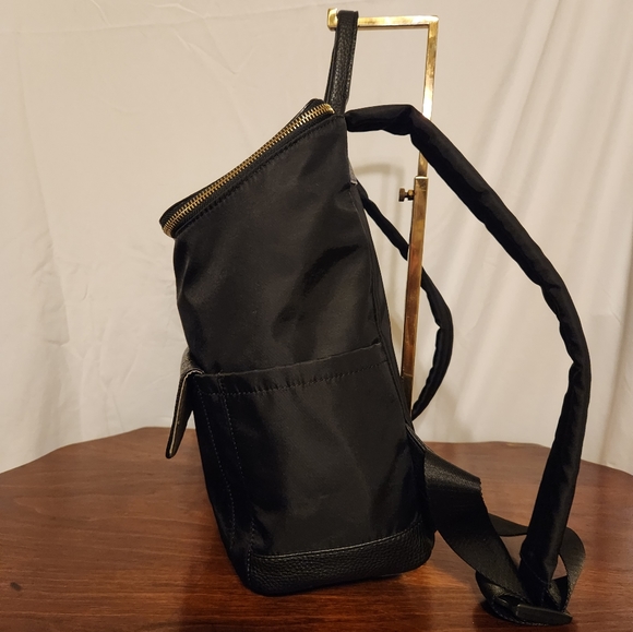 Tutilo New York Back pack main image 5